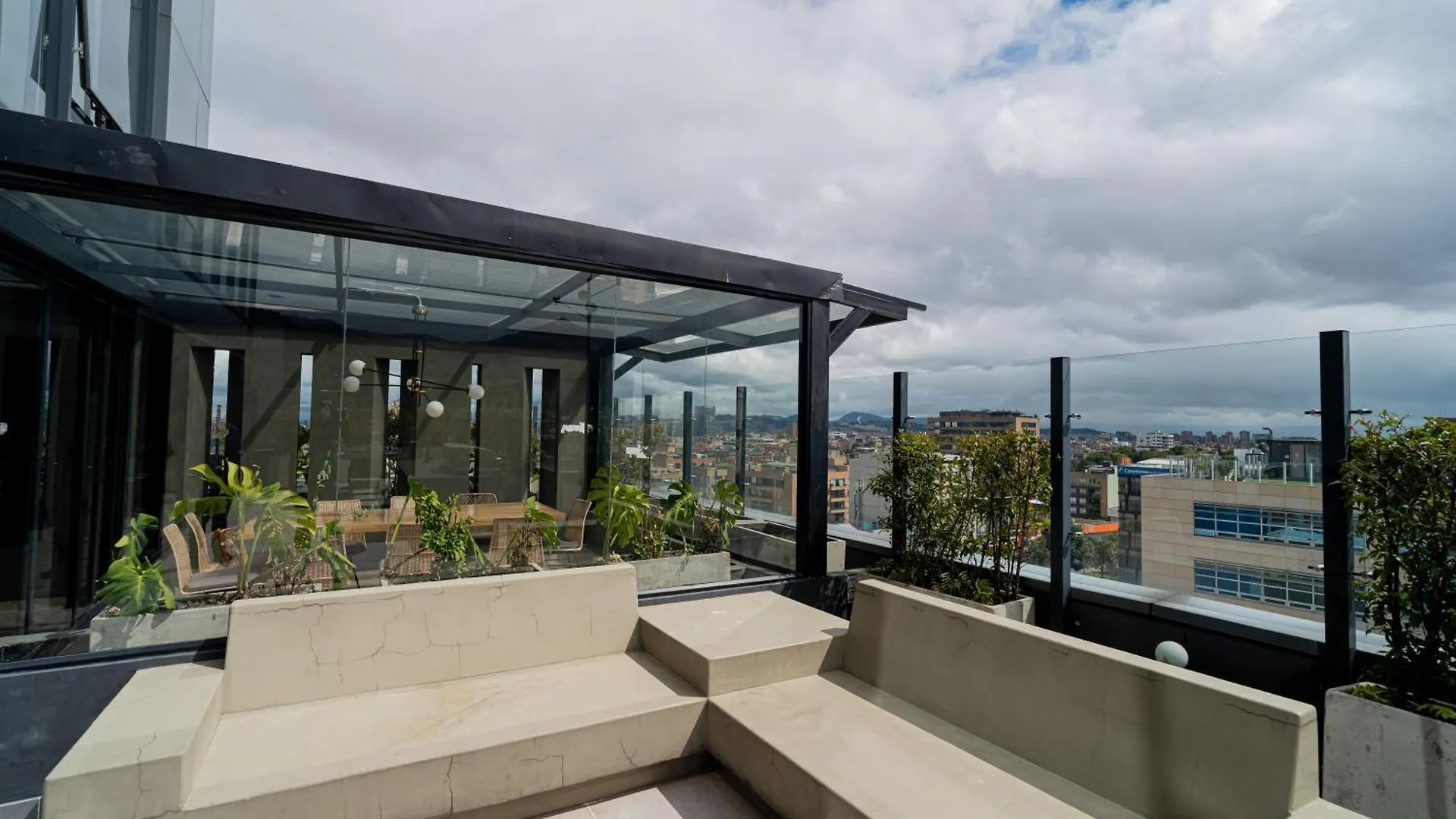 Daire Espectacular Apartaestudio Con Piscina Sobre La Calle 100 Bogotá